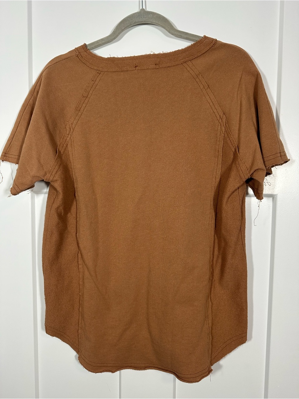 Shop Stevie Rustic Brown Short Sleeve Henley - Picture 3 of 3
